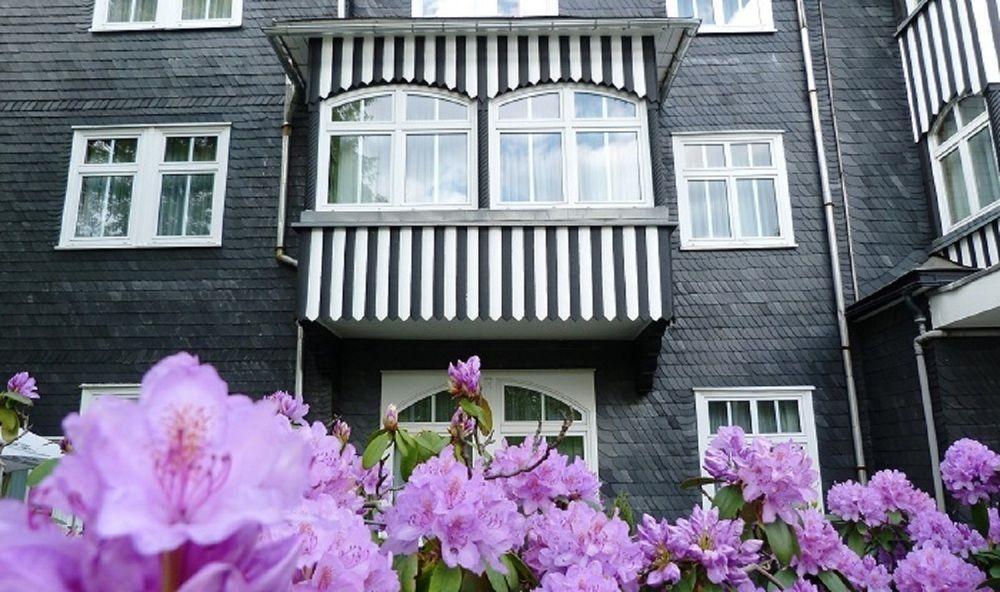 Hotel Schieferhof - Glaslust Neuhaus am Rennweg Bagian luar foto